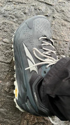 Altra - Olympus 5 Hike Low GTX - Chaussures De Randonnée -Magasin De Sports De Plein Air altra olympus 5 hike low gtx wanderschuhe 4f516d0f79451073865edf946f68f372 1